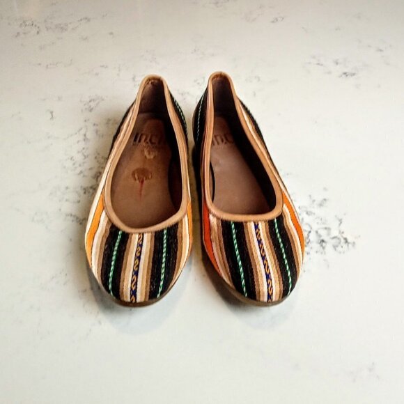 Fortress of Inca Fabric Stripe Flats - Sz 6 - Picture 1 of 6